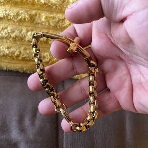 New .925 Sterling gold plated 8.25 inches Gold Cross Bracelet. Beautiful!